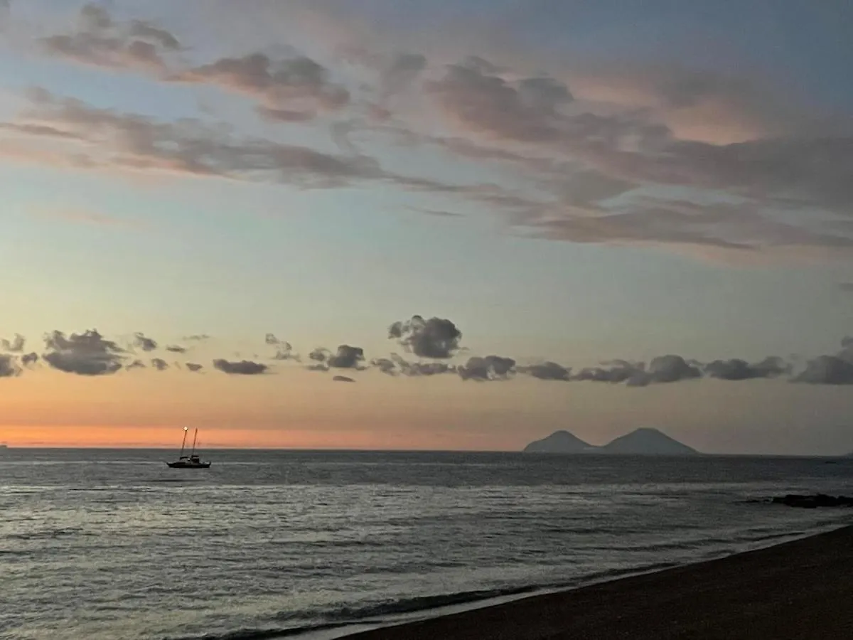 Donba Apartments Capo d'Orlando Italy