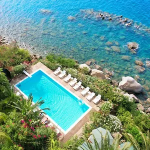 Anita Aparthotel