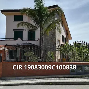 La Collina Bed & Breakfast